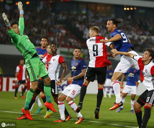 队在阵容上 队在阵容上