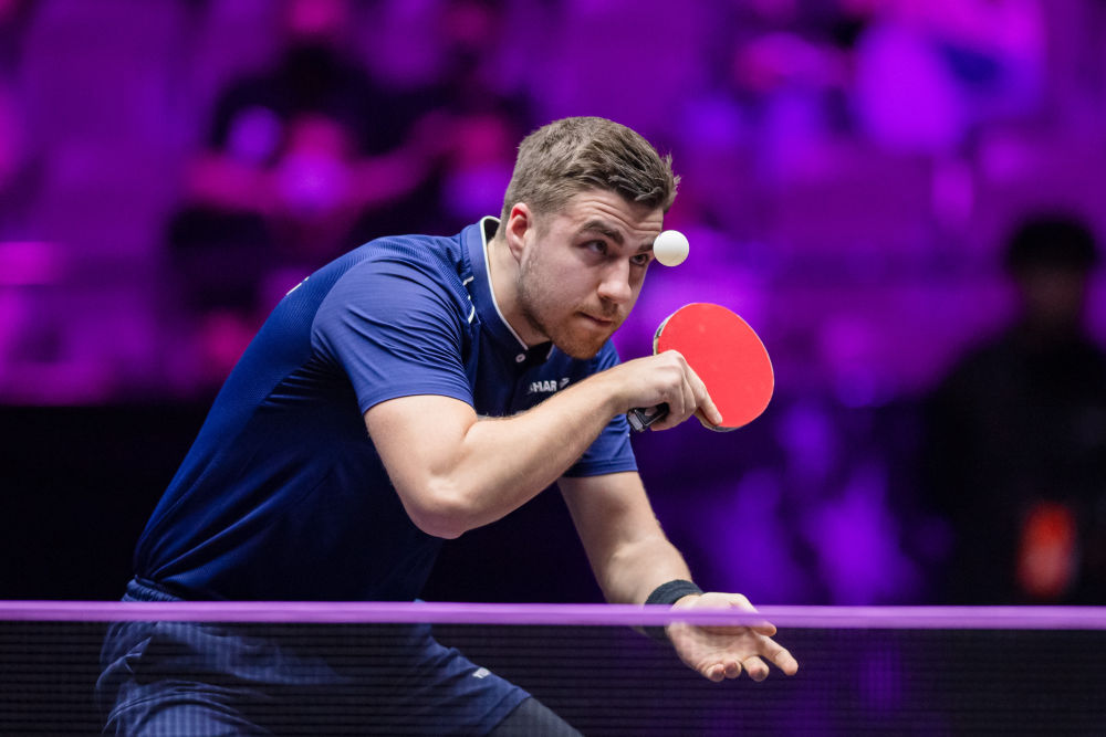 他利用身体 他利用身体