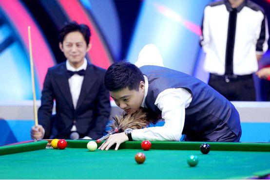 上海绿地申 上海绿地申