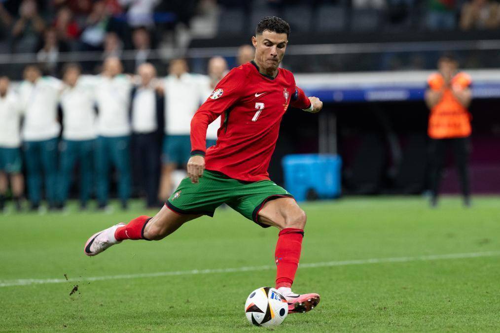 曼联在场上 曼联在场上