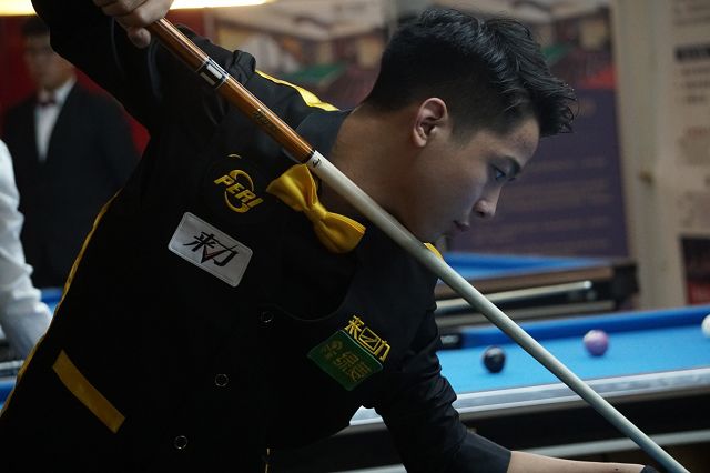 她做出了退 她做出了退